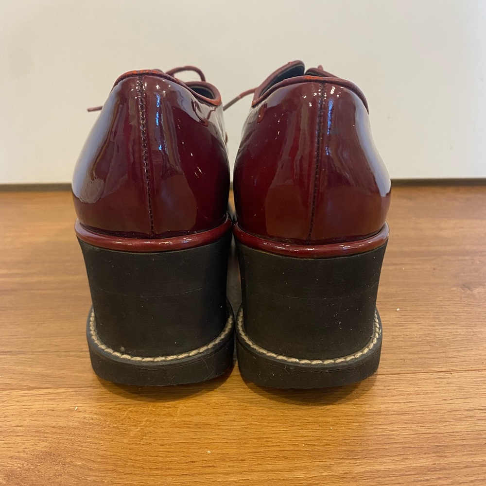 Stuart Weitzman Pipekent Cherry Red Flatform Platform Oxfords, US Women’s Size 7 - Picture 5 of 12